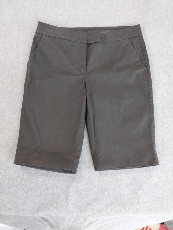 Jones New York Pants - Jones New York Signature Black Stretch Bermuda Shorts Size 4 Minimalist Office